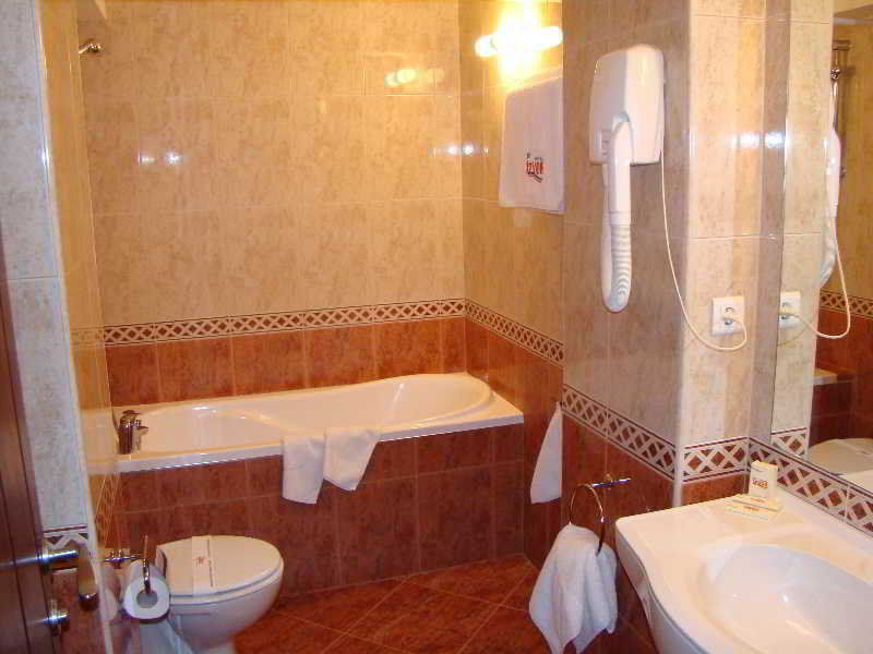 Hotel Izvor Starozagorski Bani Exterior photo